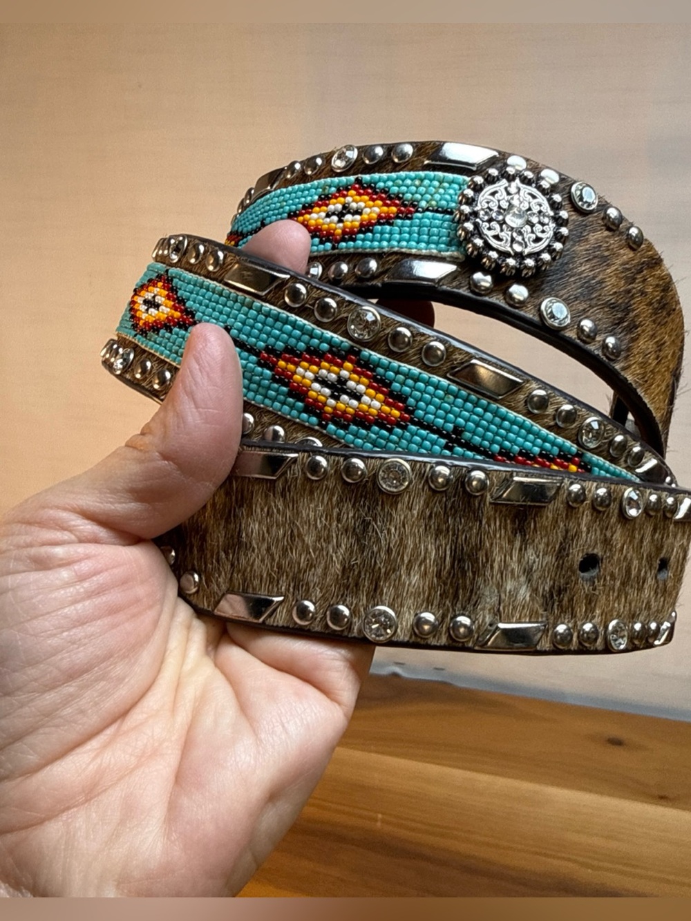 Ariat Leather Beaded Rhinestone Bare Belt Sz L Hide Hair Western Turquoise Boho - Picture 3 of 16